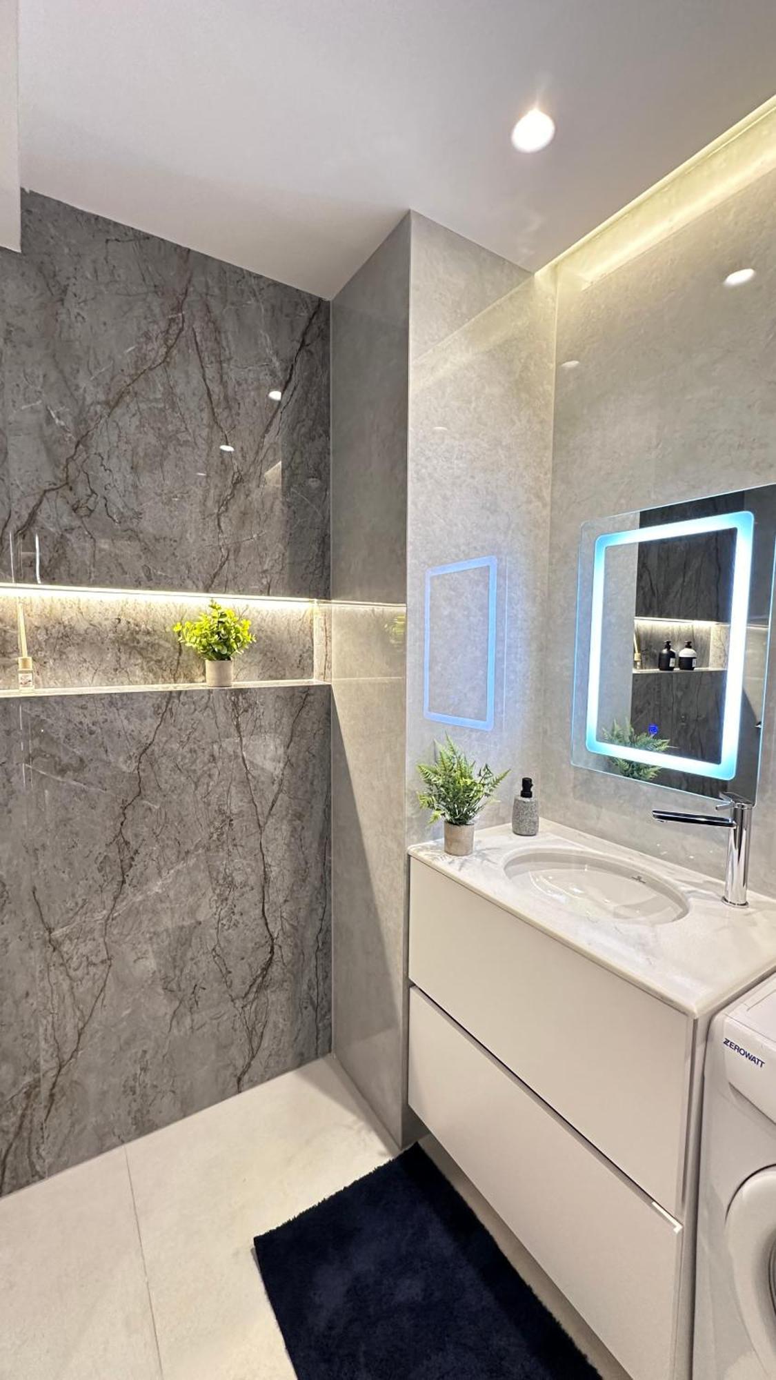Frida Luxury Apartment Tirana Exterior photo