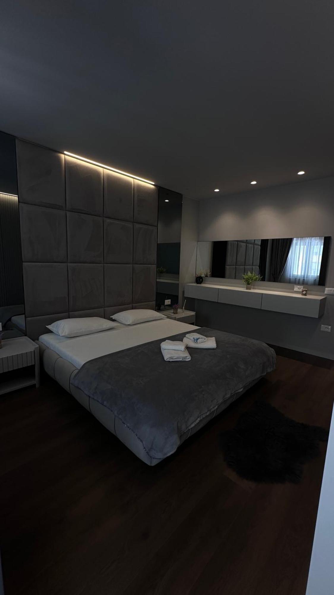 Frida Luxury Apartment Tirana Exterior photo